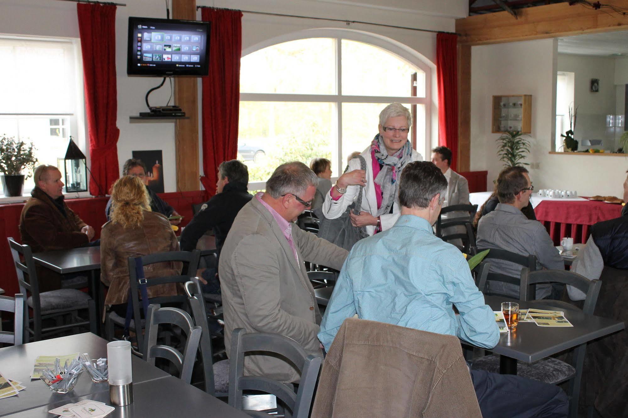 Horsetellerie Rheezerveen Hardenberg Kültér fotó